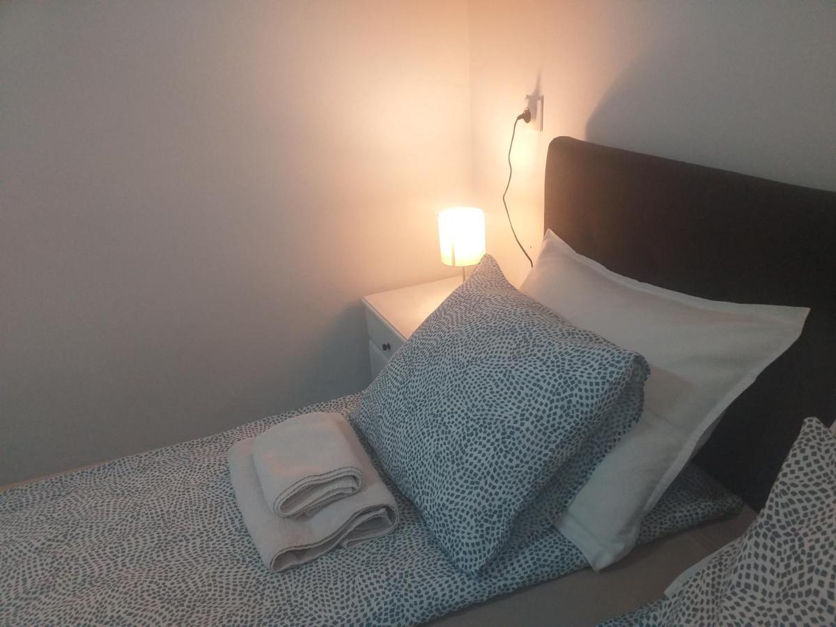 סרמסקי קרלובצ'י Zeravica Rooms B&B מראה חיצוני תמונה