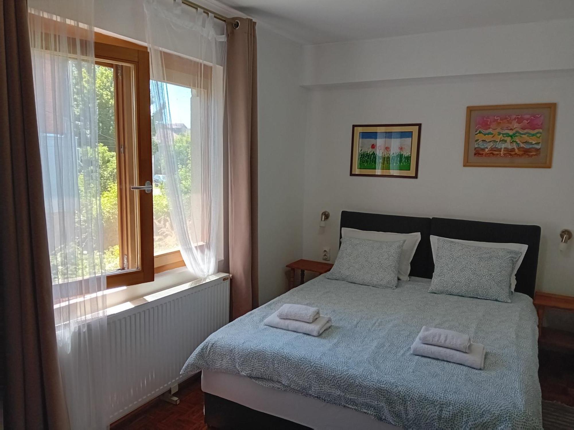 סרמסקי קרלובצ'י Zeravica Rooms B&B מראה חיצוני תמונה