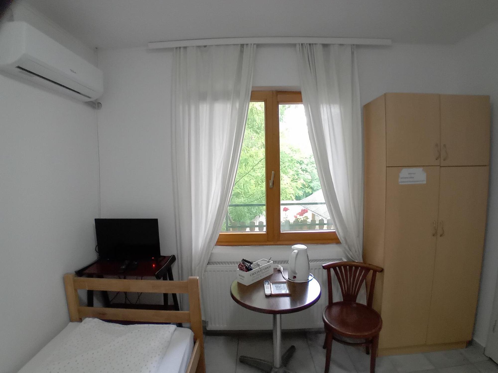 סרמסקי קרלובצ'י Zeravica Rooms B&B מראה חיצוני תמונה